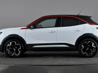 Begagnad Vauxhall Mokka 100 kW (136 HK) 2022 Vit SUV