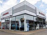 Used Honda HR-V Elegance 2024 White SUV