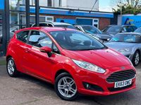 Used Ford Fiesta Zetec 82 HP (60 kW) 2013 Red Hatchback