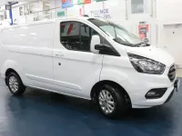 Used Ford Transit Custom Limited 130 HP (95 kW) 2020 White Van