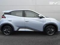 Nuevo BYD Dolphin Boost 64 kW (88 CV) 2025 Blanco Utilitario