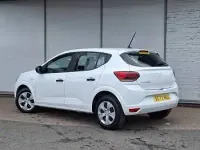 Used Dacia Sandero Essentiel 91 HP (66 kW) 2024 White Hatchback