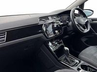 Used VW Touran SEL 150 HP (110 kW) 2023 White MPV