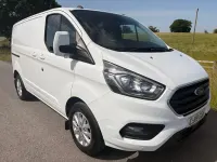 Used Ford Transit Custom Limited 130 HP (95 kW) 2019 White Van