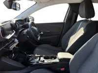 Second-hand Peugeot e-208 Allure 100 kW (136 CP) 2020 Gri Hatchback