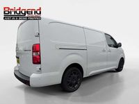 Used Citroën Dispatch 120 HP (88 kW) 2024 White MPV