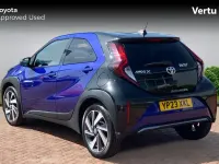 Used Toyota Aygo X 72 HP (52 kW) 2023 Juniper blue bitone (metallic paint) SUV