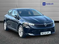 Used Renault Clio 90 HP (66 kW) 2024 Metallic  diamond black  Hatchback