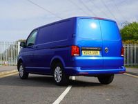 Begagnad VW Transporter Highline 2024 Blå Van