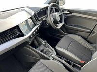 Begagnad Audi A1 Black Edition 2025 Vit SUV
