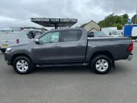 Used Toyota HiLux 150 HP (110 kW) 2020 Grey Pickup