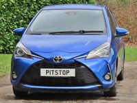 Used Toyota Yaris Design 111 HP (81 kW) 2018 Blue Hatchback