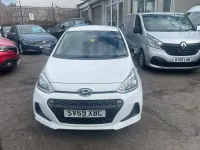 Used Hyundai i10 67 HP (49 kW) 2019 White Hatchback