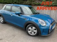 Used Mini Cooper Classic 2021 Blue Hatchback