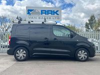 Begagnad Peugeot Expert 2019 Svart Van