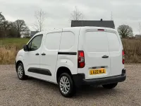 Used Citroën Berlingo 100 HP (73 kW) 2022 White MPV