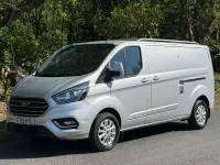 Used Ford Transit Custom Limited 130 HP (95 kW) 2019 Silver Van