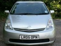 Used Toyota Prius 76 HP (55 kW) 2005 Hatchback