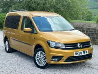 Usado VW Caddy Life 2020 Amarelo Monovolume