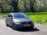 Usado VW Golf VII Match 115 HP (84 kW) 2019 Cinzento Citadino
