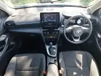 Used Toyota Yaris Hybrid 116 HP (85 kW) 2023 White Estate