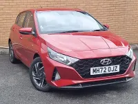 Used Hyundai i20 SE 100 HP (73 kW) 2023 Red Hatchback