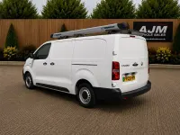 Used Vauxhall Vivaro 100 kW (136 HP) 2022 White MPV