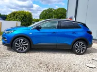 Second-hand Vauxhall Grandland X Elite 130 CP (95 kW) 2018 Albastru SUV