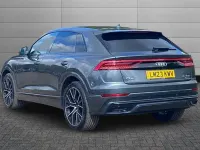 Begagnad Audi Q8 Black Edition 340 HK (250 kW) 2023 Grå SUV