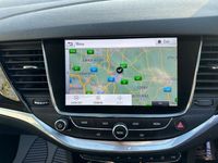 Used Vauxhall Astra Elite 136 HP (100 kW) 2017 Red Hatchback