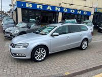 Begagnad VW Passat Executive 2014 Silver Kombi