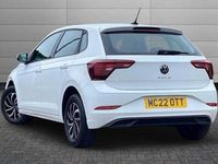 Used VW Polo Life 95 HP (69 kW) 2022 White Hatchback