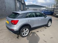 Begagnad Audi Q2 Sport 116 HK (85 kW) 2017 Silver SUV