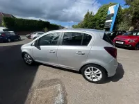 Używany Vauxhall Corsa 2009 Srebrny Hatchback