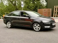 Begagnad Skoda Rapid Elegance 2014 Svart Halvkombi