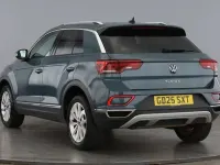 Used VW T-Roc Style 150 HP (110 kW) 2025 Blue SUV