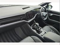 Used VW Touareg R 462 HP (339 kW) 2025 Black SUV