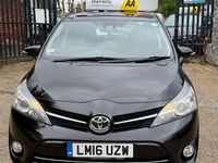 Used Toyota Verso Design 147 HP (108 kW) 2016 Black MPV