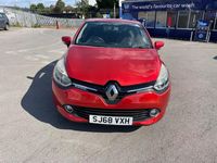 Used Renault Clio IV Iconic 2018 Red Hatchback
