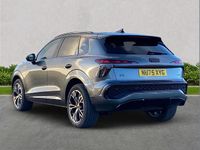 Używany Audi Q3 Business 261 KM (191 kW) 2025 Szary SUV
