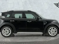Used Mini Cooper Countryman Sport 134 HP (98 kW) 2021 Black SUV