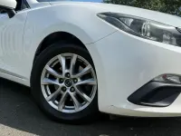 Used Mazda 3 150 HP (110 kW) 2014 White Hatchback
