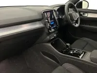 Used Volvo XC40 Plus 161 HP (118 kW) 2025 White SUV