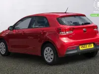 Używany Kia Rio Air 84 KM (61 kW) 2019 Czerwony Hatchback