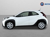 Used Toyota Aygo X PURE 72 HP (52 kW) 2025 SUV