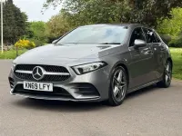 Usado Mercedes A150 AMG line 150 HP (110 kW) 2020 Cinzento Citadino