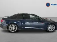 Usado Audi A6 Black Edition 204 HP (150 kW) 2020 Azul Sedan