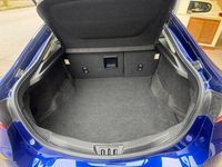 Usado Ford Mondeo Titanium 160 HP (117 kW) 2016 Azul Citadino