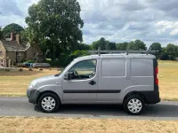 Used Fiat Doblò 85 HP (62 kW) 2008 Grey MPV