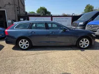 Used Volvo V90 Momentum 2018 Blue Estate